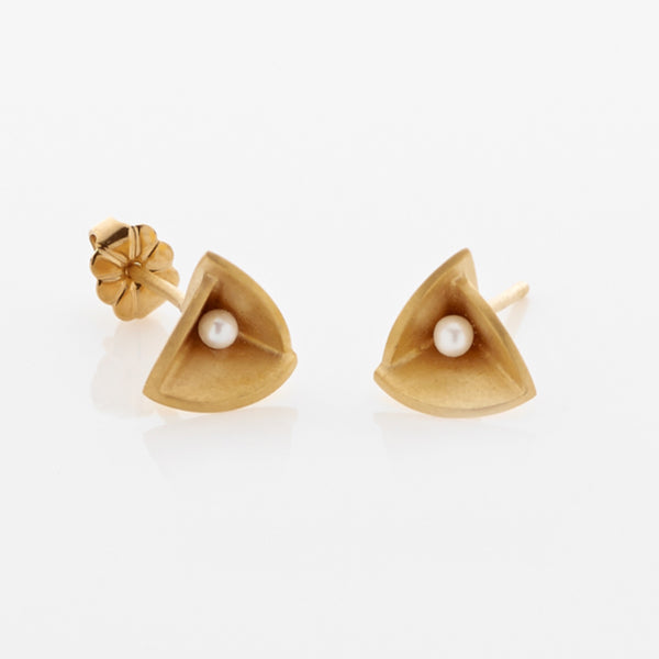 Hana 18ct Yellow Gold Plated Silver & Pearl Stud Earrings